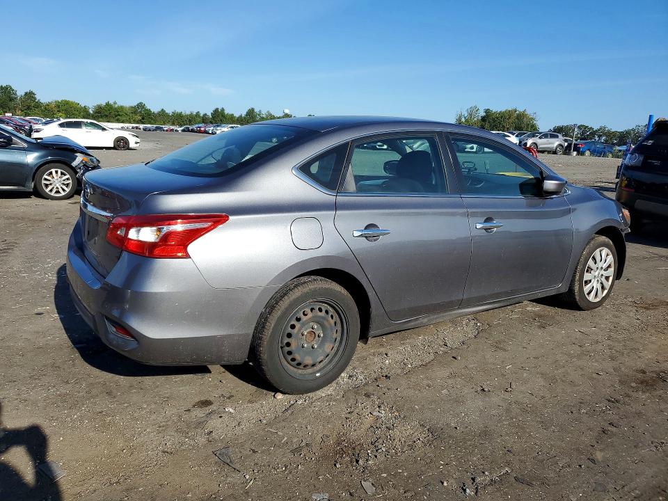 68128956 :رقم المزاد ، 3N1AB7AP4HY296907 vin ، 2017 Nissan Sentra مزاد بيع