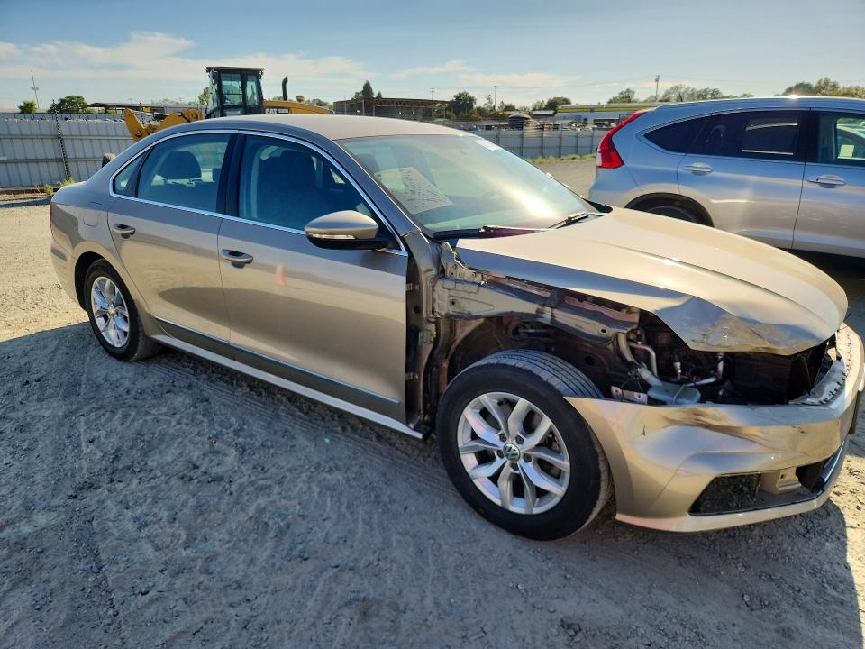 Продаж на аукціоні авто 2016 Volkswagen Passat, vin: 1VWAT7A32GC039269, номер лоту: 67121896