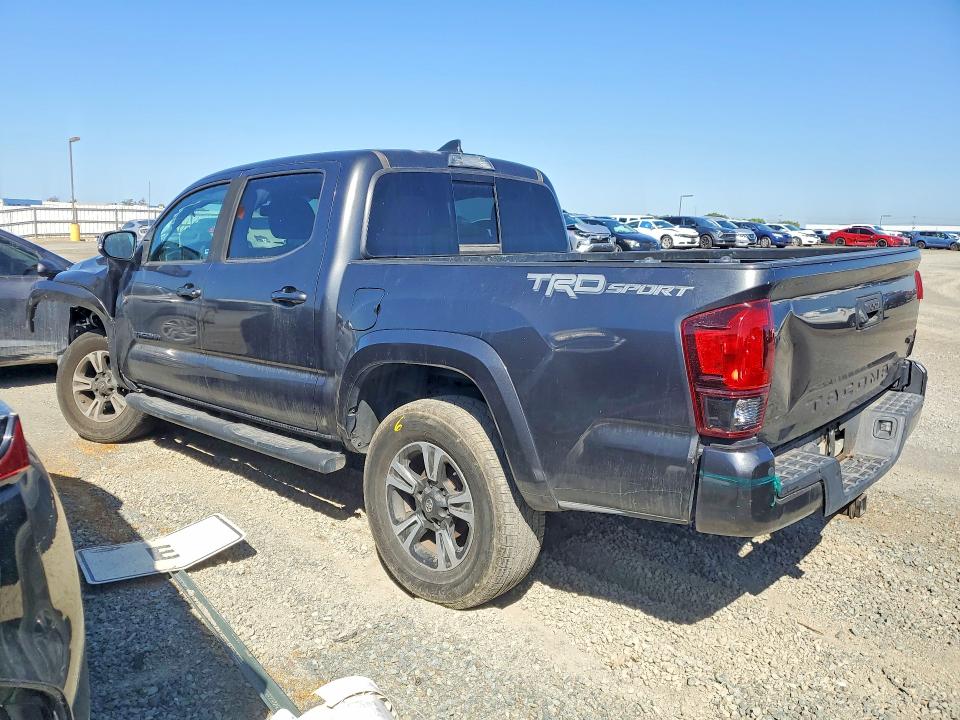 70468596 :رقم المزاد ، 3TMAZ5CNXKM111010 vin ، 2019 Toyota Tacoma مزاد بيع