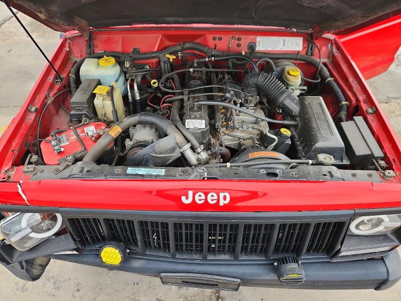 67907796 :رقم المزاد ، 1J4FJ28S0TL300935 vin ، 1996 Jeep Cherokee مزاد بيع