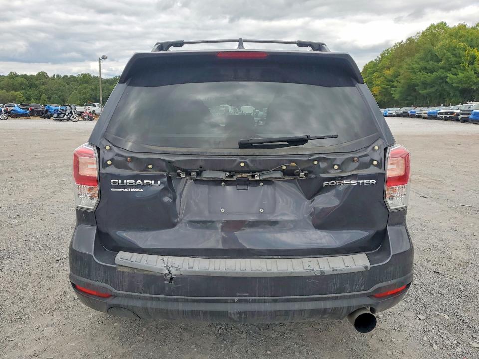 2018 Subaru Forester მანქანა იყიდება აუქციონზე, vin: JF2SJAGC2JH507255, აუქციონის ნომერი: 71190726