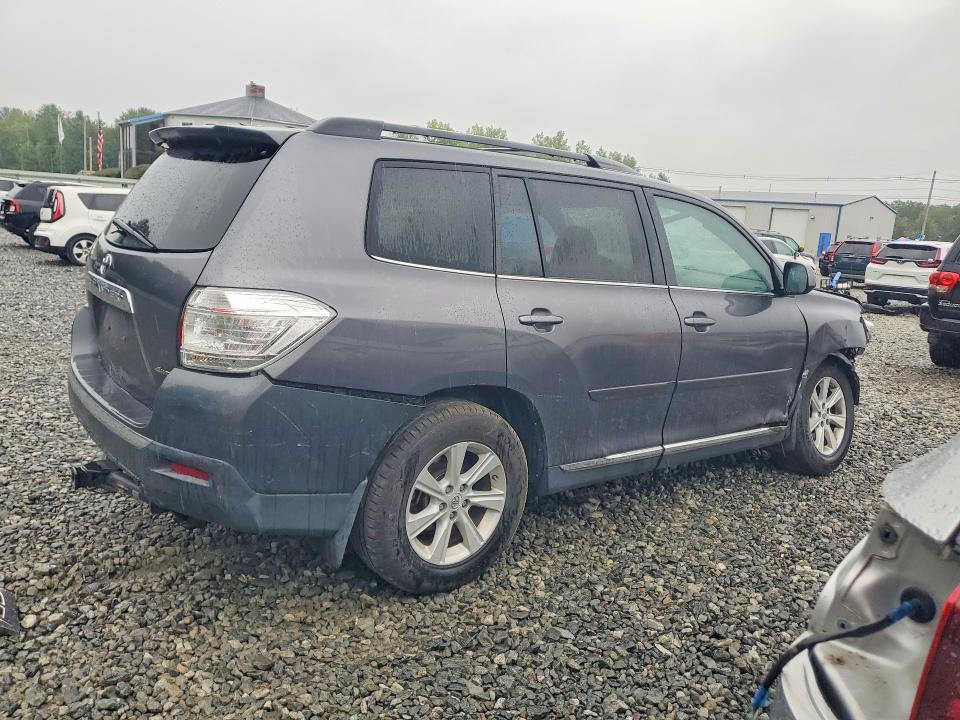 2012 Toyota Highlander მანქანა იყიდება აუქციონზე, vin: 5TDBK3EH7CS168027, აუქციონის ნომერი: 67238486