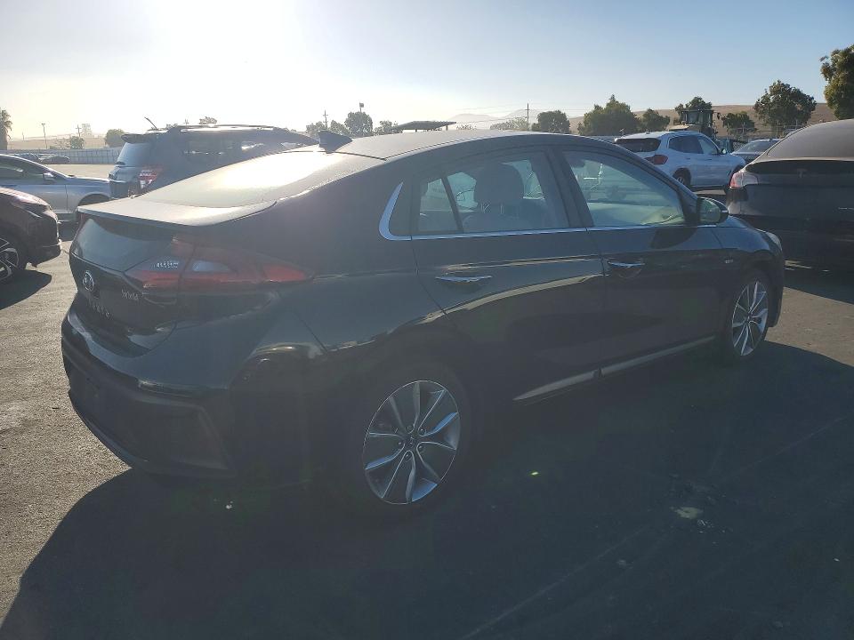 71088796 :رقم المزاد ، KMHC85LC4KU136941 vin ، 2019 Hyundai Ioniq مزاد بيع