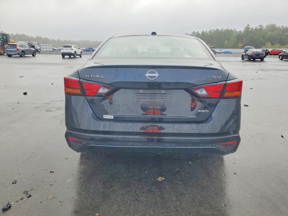 70164756 :رقم المزاد ، 1N4BL4DW8RN325135 vin ، 2024 Nissan Altima مزاد بيع