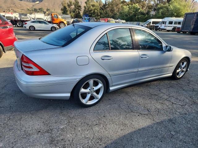 Продажа на аукционе авто 2006 Mercedes-benz C, vin: WDBRF52H16A835595, номер лота: 71038876