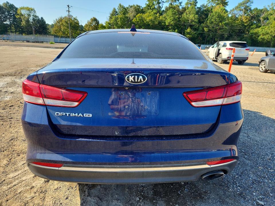 2017 Kia Optima მანქანა იყიდება აუქციონზე, vin: 5XXGT4L3XHG168077, აუქციონის ნომერი: 68625446