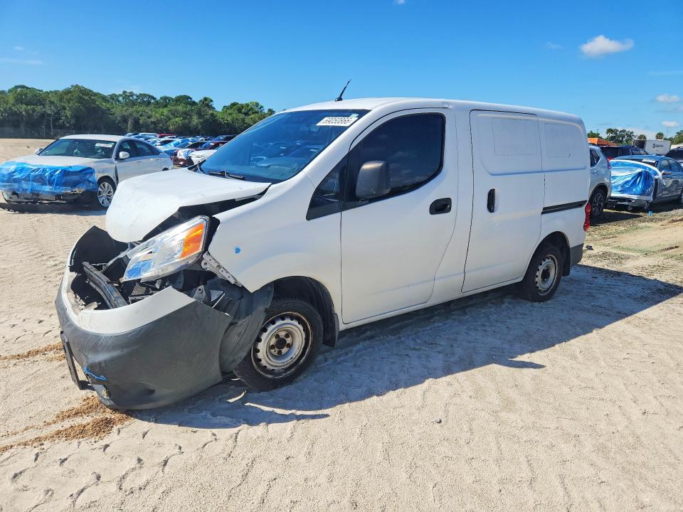 69050866 :رقم المزاد ، 3N6CM0KN0FK690602 vin ، 2015 Nissan Nv200 مزاد بيع