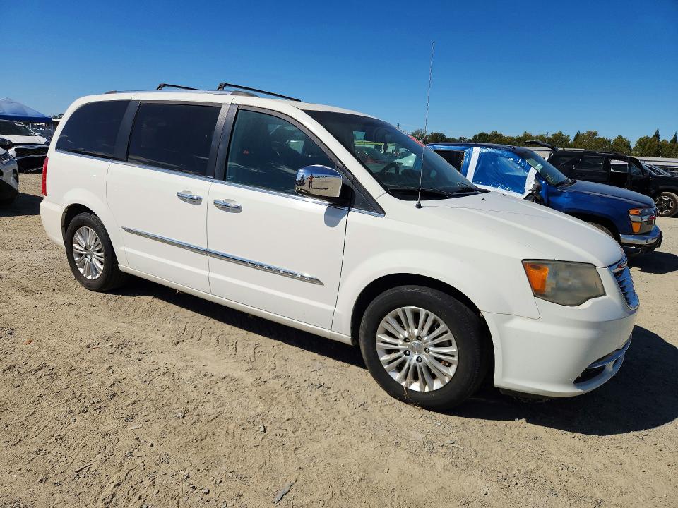 68382046 :رقم المزاد ، 2C4RC1GG2CR339926 vin ، 2012 Chrysler Town & Country مزاد بيع