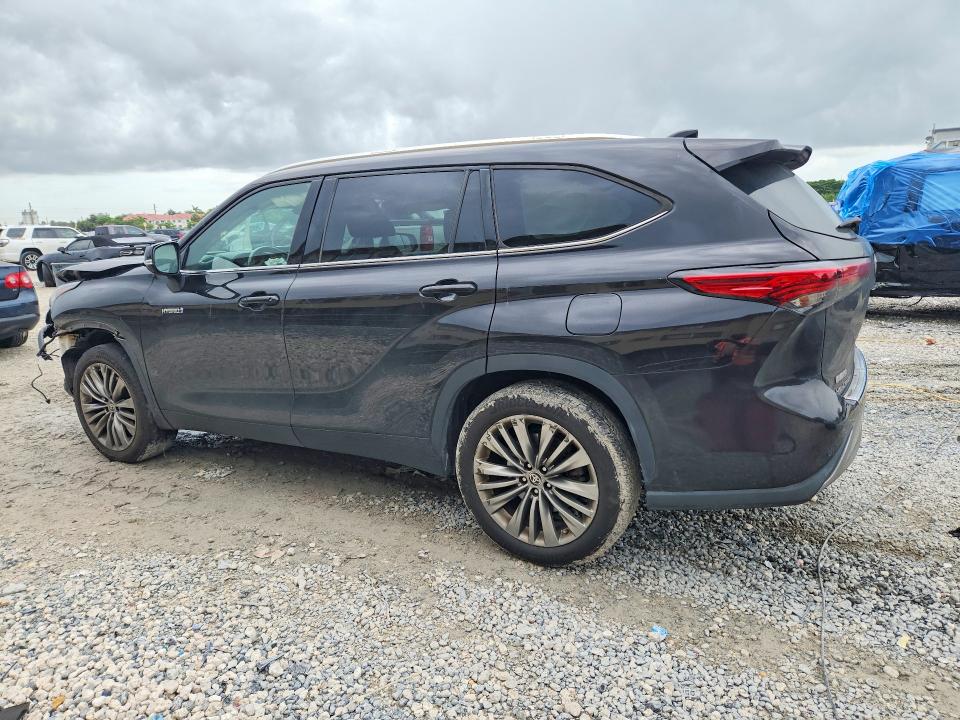 68393186 :رقم المزاد ، 5TDFARAH1LS003264 vin ، 2020 Toyota Highlander مزاد بيع