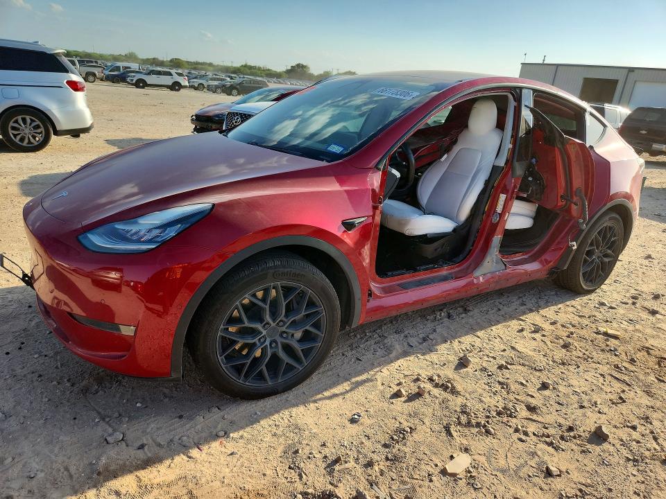 66178306 :رقم المزاد ، 5YJYGDEE8LF021811 vin ، 2020 Tesla Model Y مزاد بيع