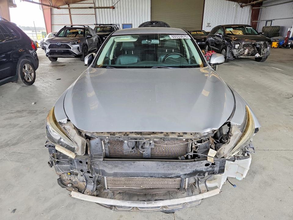 69333876 :رقم المزاد ، JN1CV7APXJM240267 vin ، 2018 Infiniti Q50 مزاد بيع