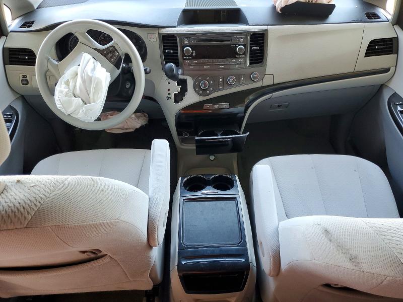 70024556 :رقم المزاد ، 5TDKK3DC9CS216620 vin ، 2012 Toyota Sienna مزاد بيع