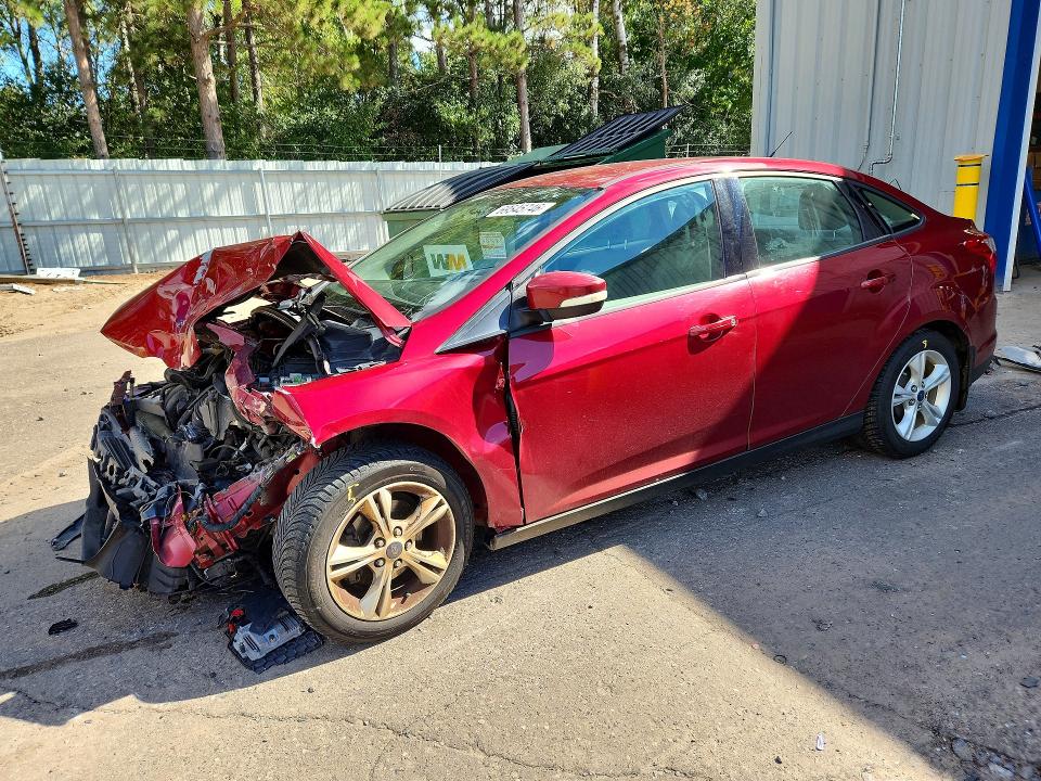 Auction sale of the 2014 Ford Focus, vin: 1FADP3F27EL461263, lot number: 69545746