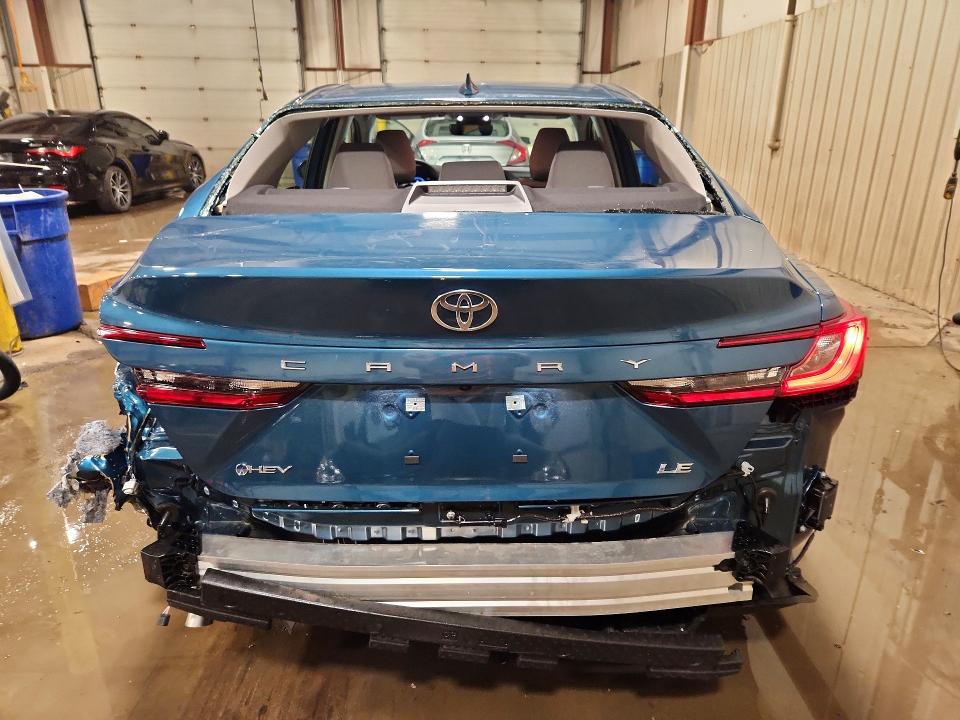 70674166 :رقم المزاد ، 4T1DAACK0TU900407 vin ، 2026 Toyota Camry مزاد بيع