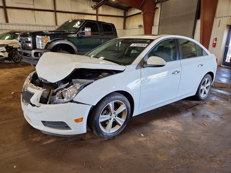 67452826 :رقم المزاد ، 1G1PE5SBXE7176153 vin ، 2014 Chevrolet Cruze مزاد بيع