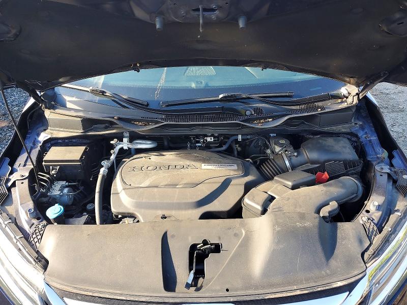70714556 :رقم المزاد ، 5FNRL6H92JB069988 vin ، 2018 Honda Odyssey مزاد بيع