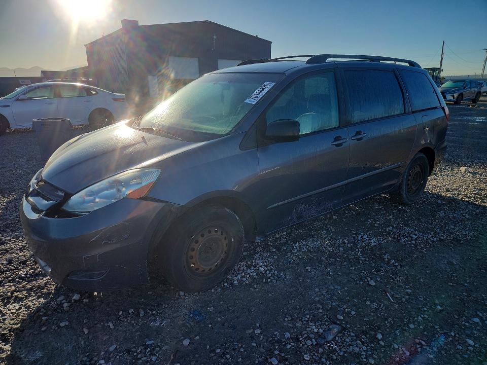 70144426 :رقم المزاد ، 5TDZK23C48S117852 vin ، 2008 Toyota Sienna مزاد بيع