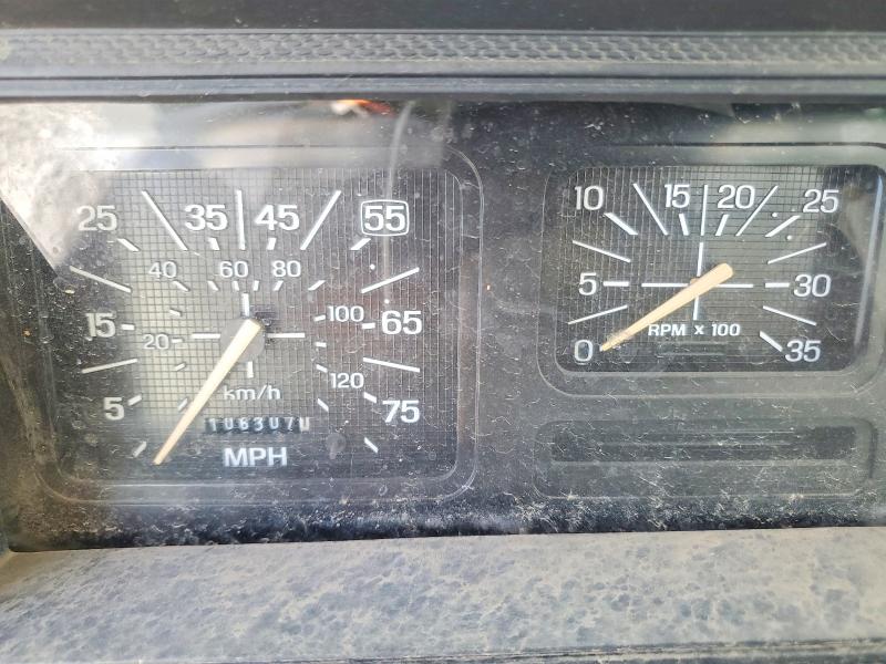 68219886 :رقم المزاد ، 1FDXF80E1VVA13403 vin ، 1997 Ford F800 مزاد بيع