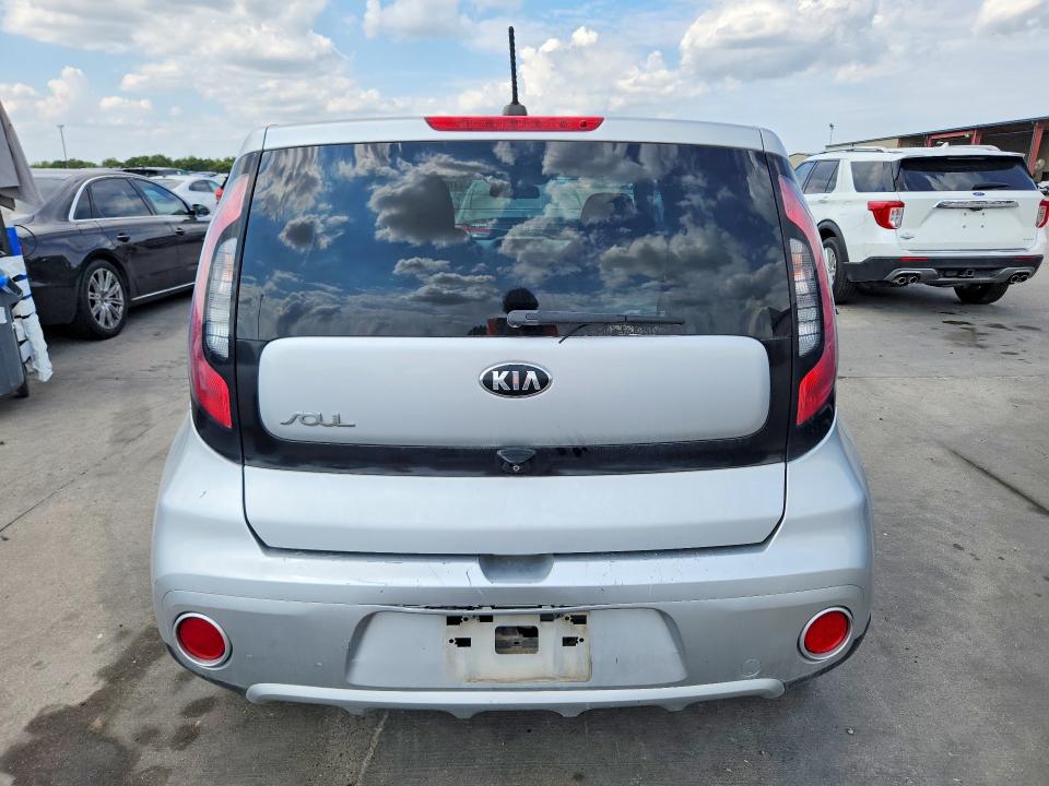 2017 Kia Soul მანქანა იყიდება აუქციონზე, vin: KNDJP3A54H7418723, აუქციონის ნომერი: 70595816