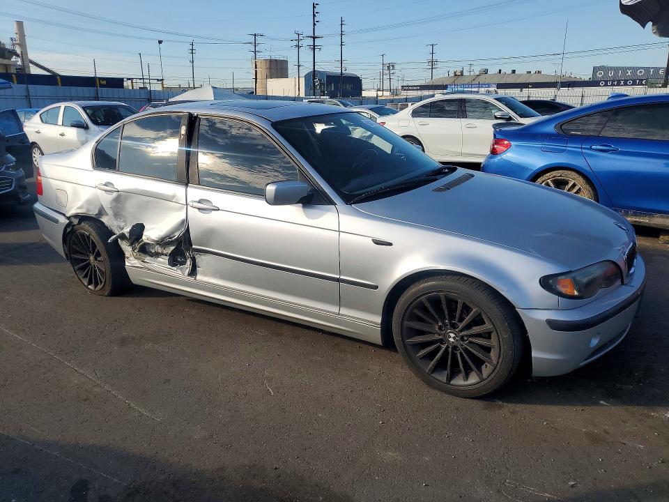 68411416 :رقم المزاد ، WBAET37412NG81606 vin ، 2002 Bmw 325 مزاد بيع