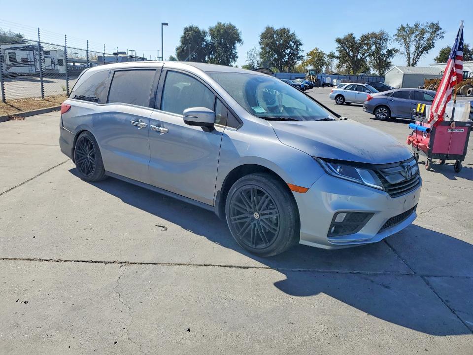 2020 Honda Odyssey მანქანა იყიდება აუქციონზე, vin: 5FNRL6H75LB050286, აუქციონის ნომერი: 69435956