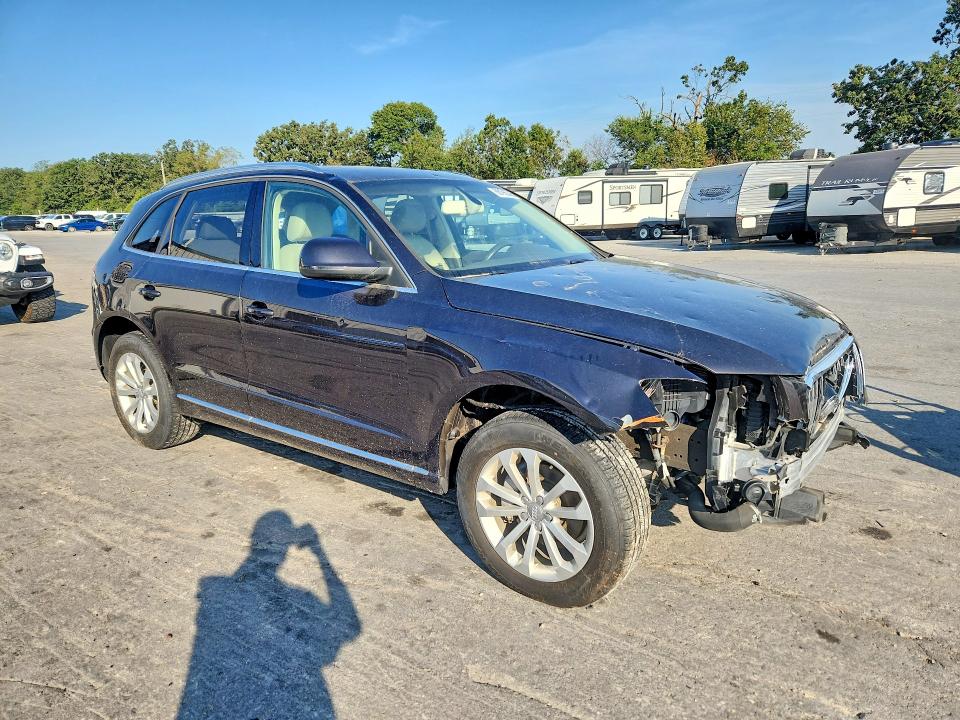 2014 Audi Q5 მანქანა იყიდება აუქციონზე, vin: WA1LFAFP8EA025469, აუქციონის ნომერი: 68198346