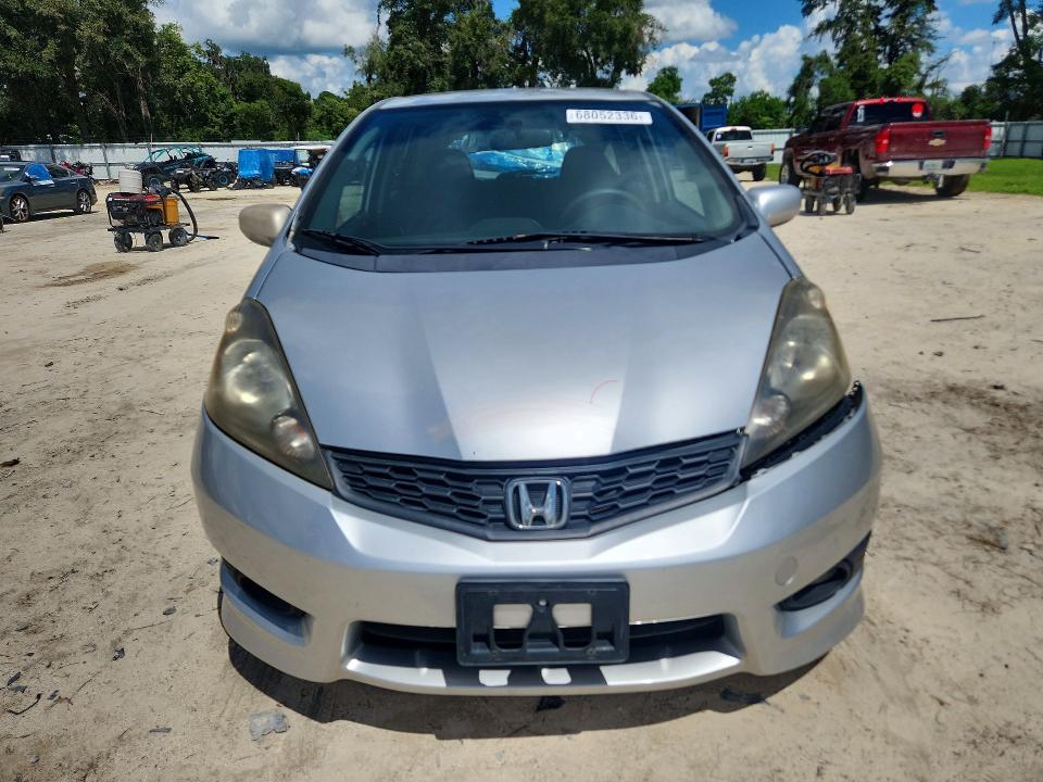 2013 Honda Fit მანქანა იყიდება აუქციონზე, vin: JHMGE8H55DC005731        , აუქციონის ნომერი: 68052336