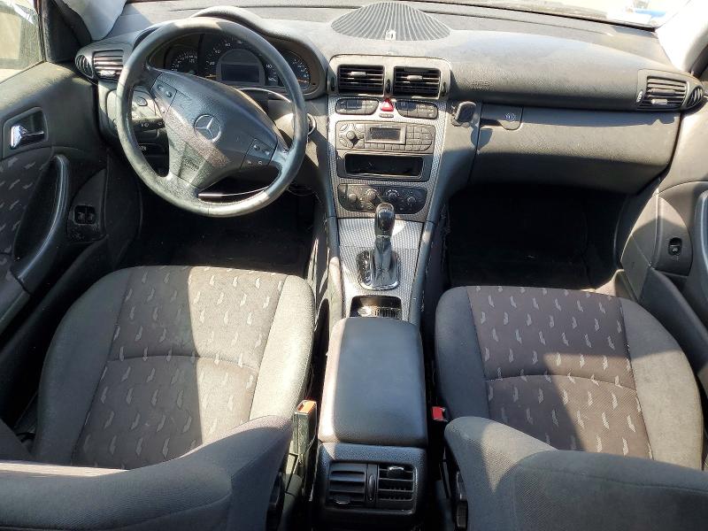2002 Mercedes-benz C მანქანა იყიდება აუქციონზე, vin: WDBRN47J72A199381, აუქციონის ნომერი: 69915626