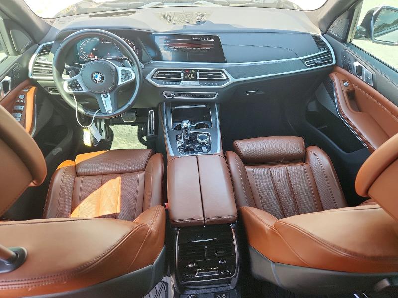 67640526 :رقم المزاد ، 5UXCX6C0XN9M42616 vin ، 2022 Bmw X7 مزاد بيع