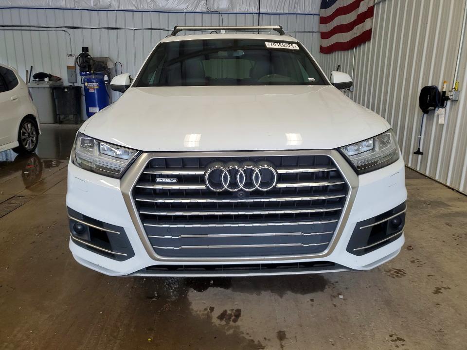 Продаж на аукціоні авто 2017 Audi Q7, vin: WA1VABF78HD029585, номер лоту: 70169326