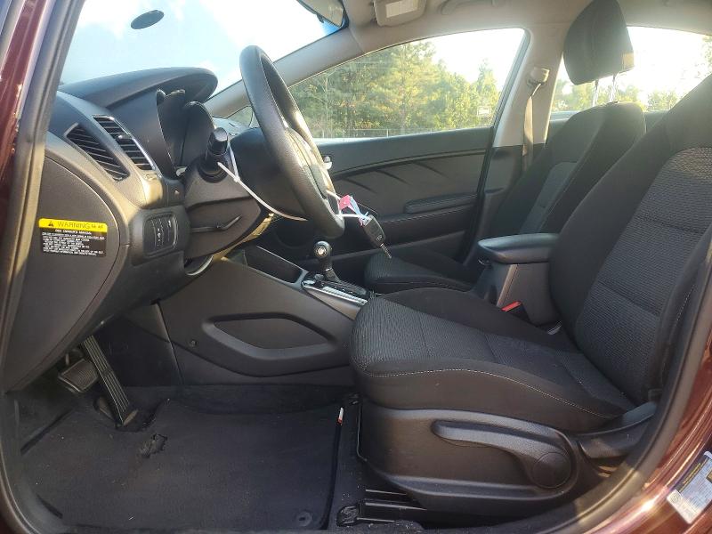 66515666 :رقم المزاد ، 3KPFK4A76HE123652 vin ، 2017 Kia Forte مزاد بيع