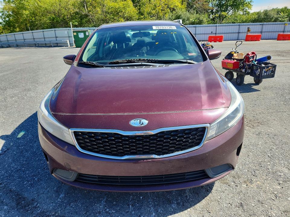 70703736 :رقم المزاد ، 3KPFK4A70JE236440 vin ، 2018 Kia Forte مزاد بيع