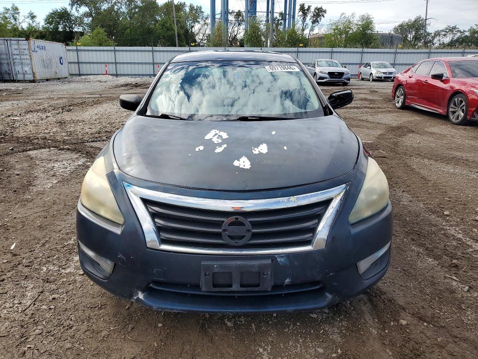2014 Nissan Altima მანქანა იყიდება აუქციონზე, vin: 1N4AL3AP4EN253377, აუქციონის ნომერი: 69719846