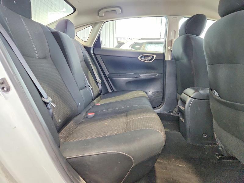 Продаж на аукціоні авто 2015 Nissan Sentra, vin: 3N1AB7AP7FY233040, номер лоту: 68056036