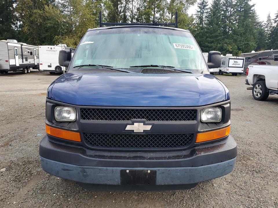 2004 Chevrolet Express G2500 მანქანა იყიდება აუქციონზე, vin: 1GCGG25U541224799, აუქციონის ნომერი: 67595366
