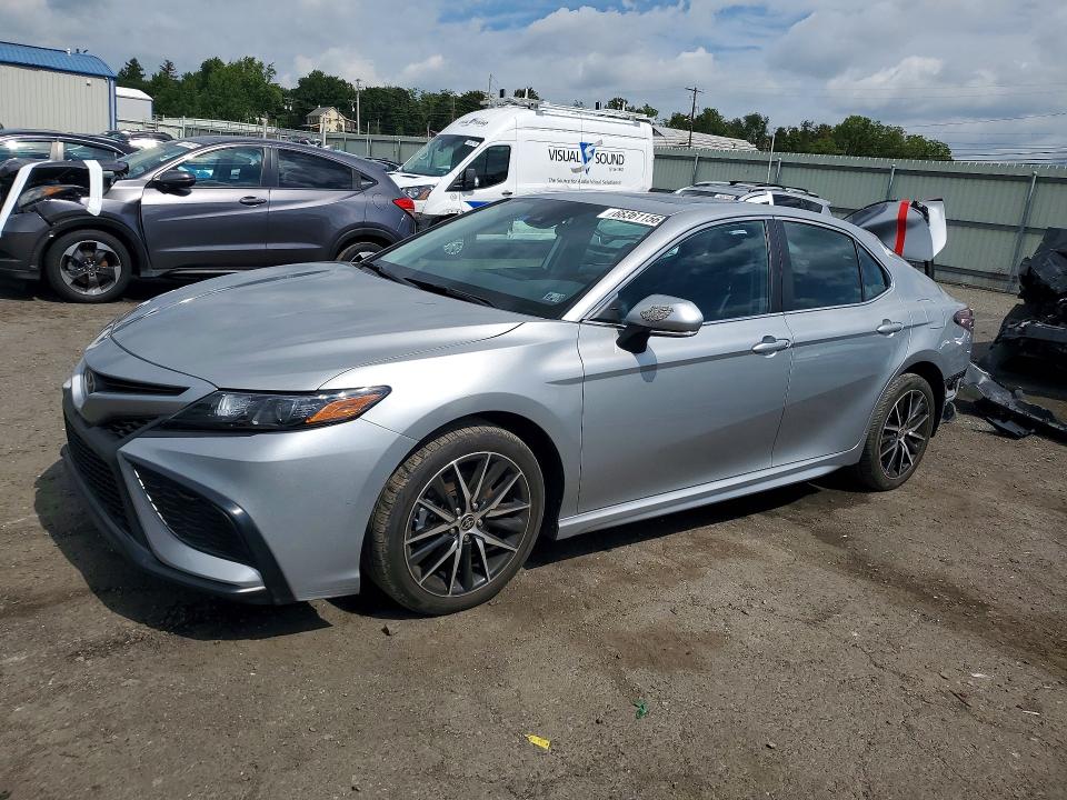 Продажа на аукционе авто 2021 Toyota Camry, vin: 4T1G11BK9MU031273, номер лота: 68361156