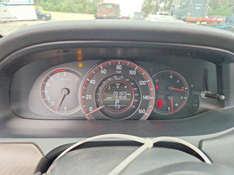 Продажа на аукционе авто 2017 Honda Accord, vin: 1HGCR2F10HA120063, номер лота: 68981436
