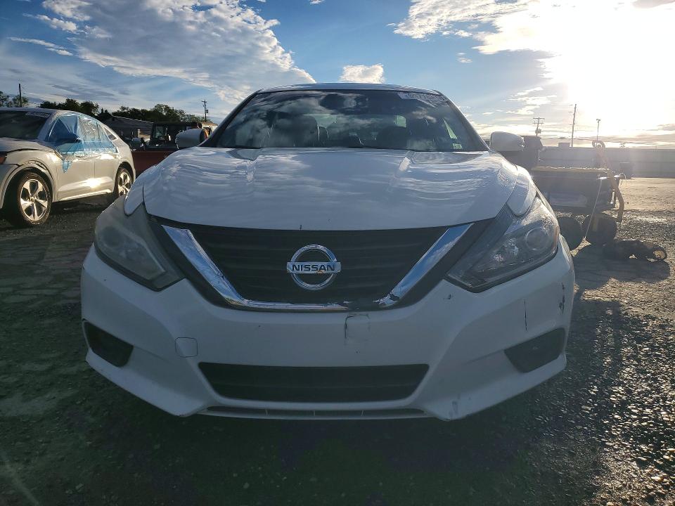 Продаж на аукціоні авто 2016 Nissan Altima, vin: 1N4AL3AP5GC131657, номер лоту: 69776416