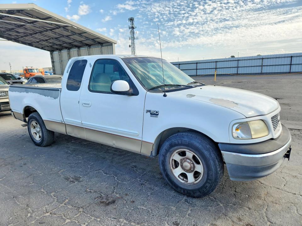 69422456 :رقم المزاد ، 1FTRX17L2XKA10777 vin ، 1999 Ford F150 مزاد بيع