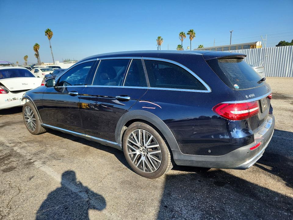 69552296 :رقم المزاد ، W1KZH6AB3PB153950 vin ، 2023 Mercedes-benz E مزاد بيع