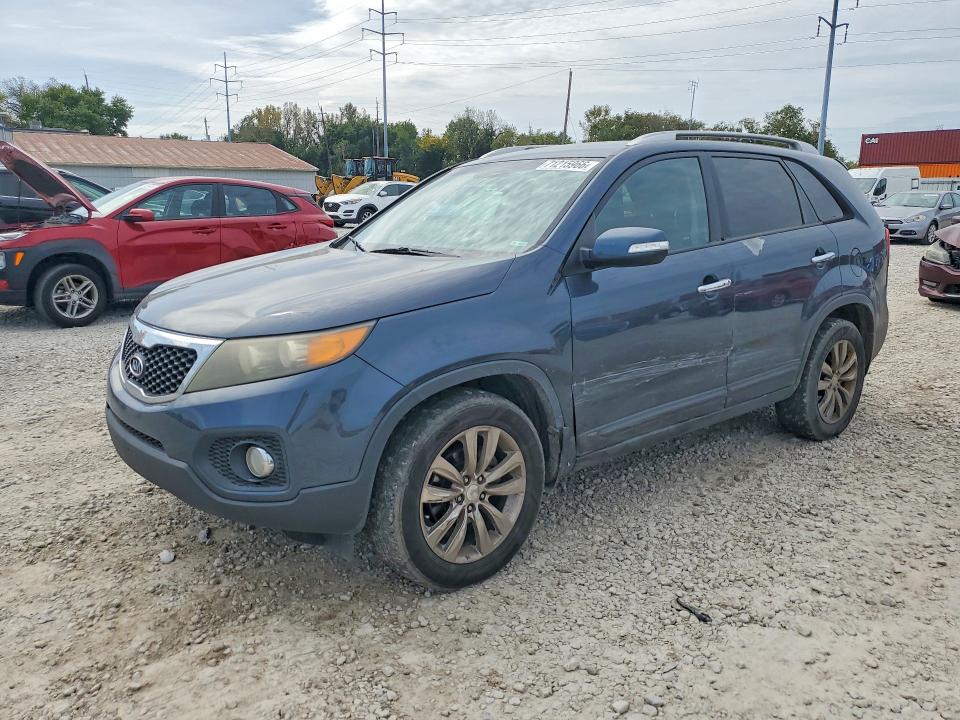 71215966 :رقم المزاد ، 5XYKU4A25BG047400 vin ، 2011 Kia Sorento مزاد بيع