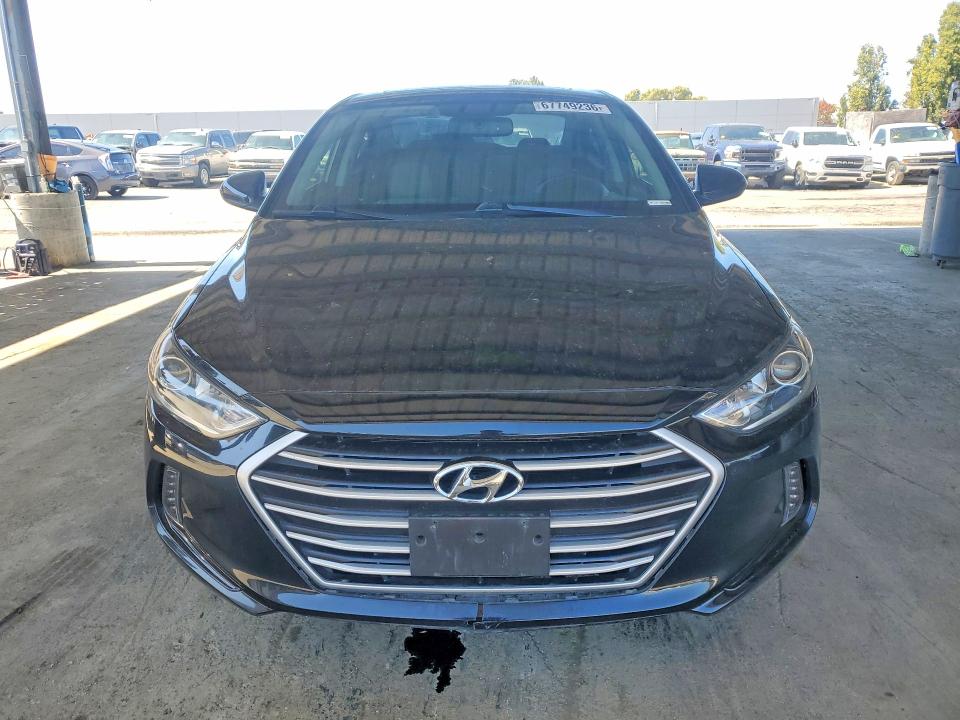 Auction sale of the 2018 Hyundai Elantra, vin: 5NPD84LF2JH383025, lot number: 67749236