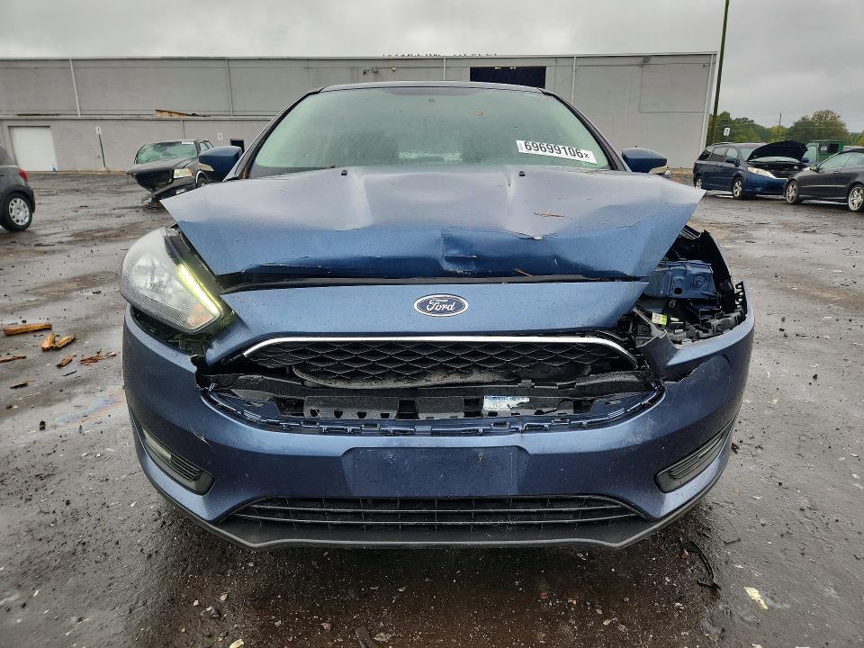 69699106 :رقم المزاد ، 1FADP3M26JL319757 vin ، 2018 Ford Focus مزاد بيع