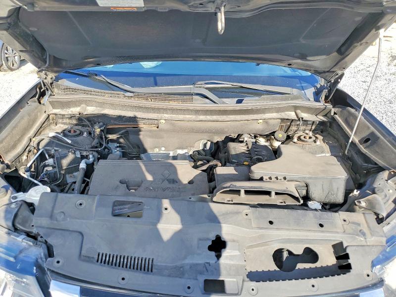 70365016 :رقم المزاد ، JA4AD3A38JZ069626 vin ، 2018 Mitsubishi Outlander مزاد بيع