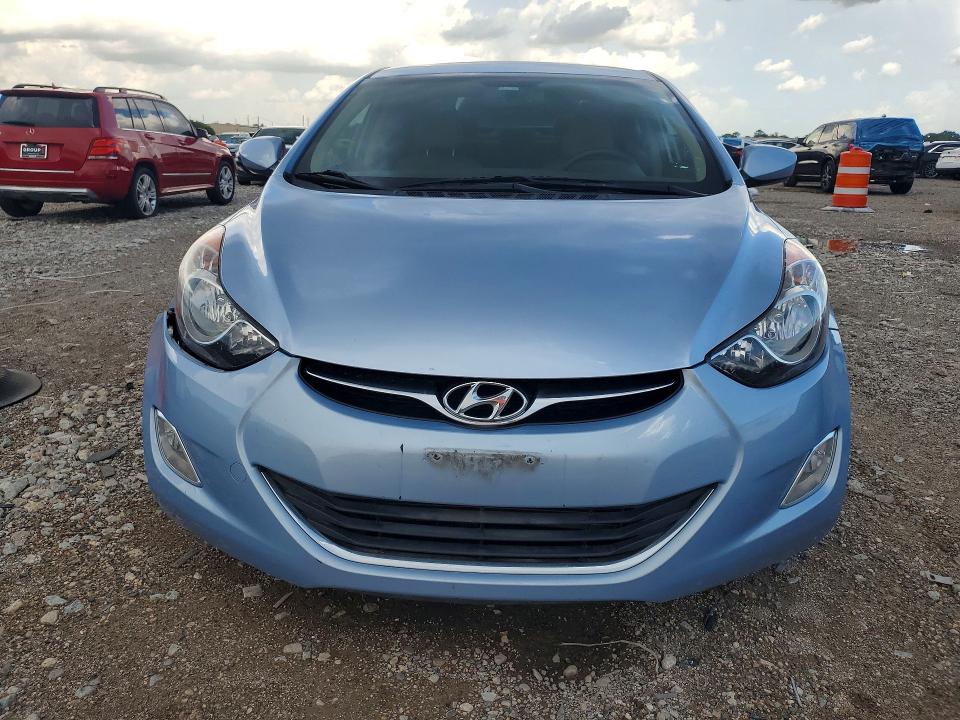 68248156 :رقم المزاد ، KMHDH4AE4DU666235 vin ، 2013 Hyundai Elantra مزاد بيع