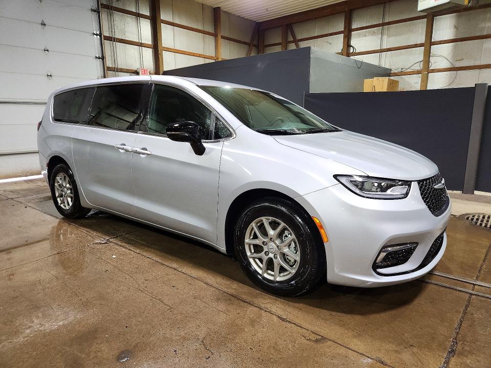 Aukcja sprzedaży 2026 Chrysler Pacifica, vin: 2C4RC1BG7TR252207, numer aukcji: 70631566