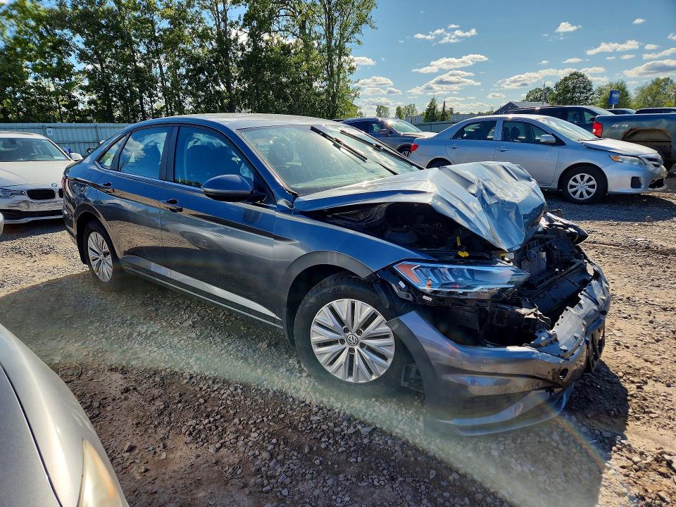 68241716 :رقم المزاد ، 3VWC57BU2KM077313 vin ، 2019 Volkswagen Jetta مزاد بيع