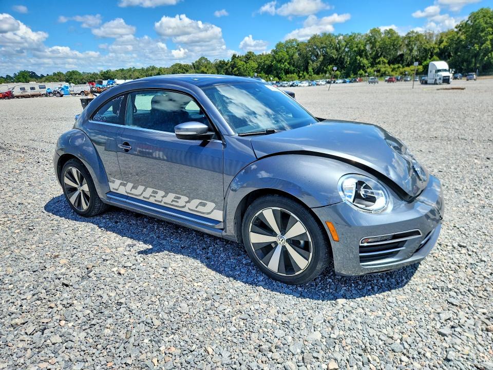 2018 Volkswagen Beetle მანქანა იყიდება აუქციონზე, vin: 3VWJD7AT0JM708349, აუქციონის ნომერი: 67482096