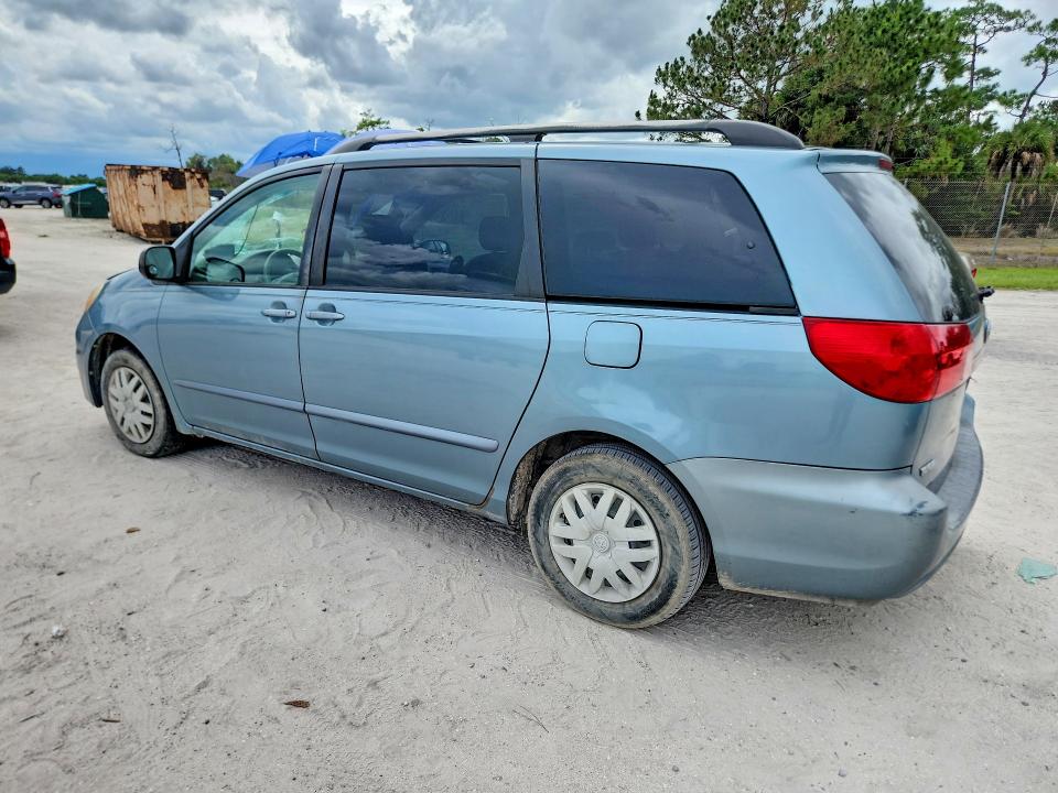 2007 Toyota Sienna მანქანა იყიდება აუქციონზე, vin: 5TDZK23C07S097422, აუქციონის ნომერი: 68745706