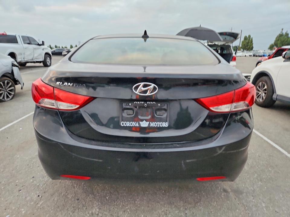69622046 :رقم المزاد ، 5NPDH4AE6CH067236 vin ، 2012 Hyundai 4 D Sedan مزاد بيع